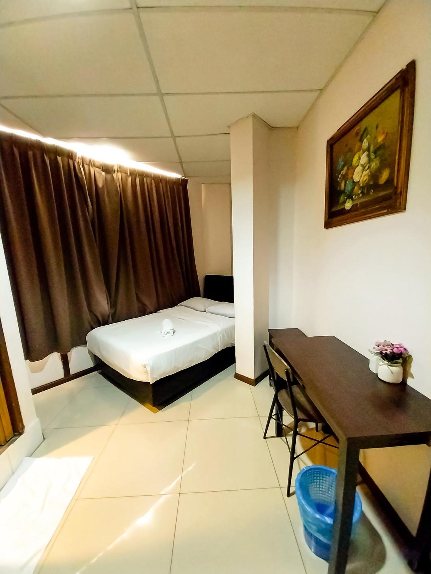 Mb Budget Hotel *